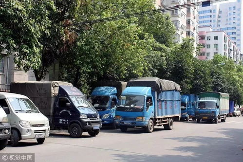 道路貨物運輸 推動經(jīng)濟發(fā)展的物流命脈